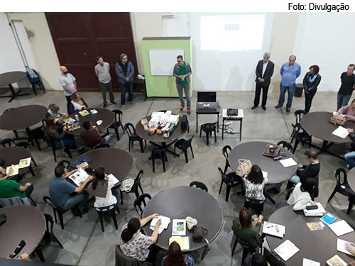 HUMOR NA SALA DE AULA, UM NOVO MODELO DE APRENDIZAGEM