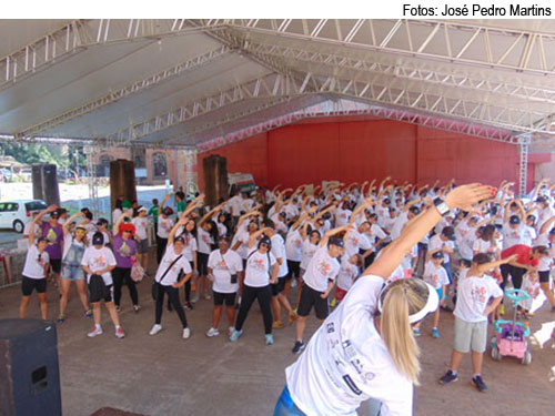 VI CAMINHADA COM HUMOR UNIU ALEGRIA COM ATIVIDADE FÍSICA EM PIRACICABA