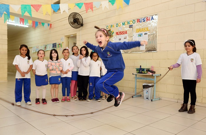 INSTITUTO ARCOR COMEMORA 15 ANOS COM SEMINÁRIO, NOVO PROGRAMA E PRÊMIO NO SALÃO DE HUMOR DE PIRACICABA