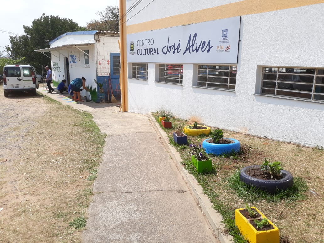 CRAS DO SATÉLITE ÍRIS EM CAMPINAS RECEBE AS PINTURAS DE BRINCADEIRAS DO INSTITUTO ARCOR
